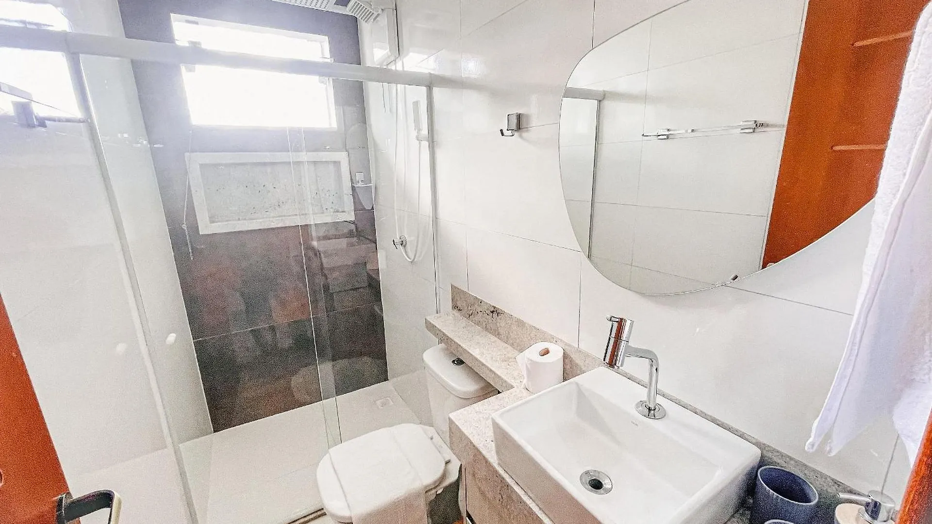Casa Individual Com 2 Suites, Cozinha Completa, Internet Privativa 300Mbps, Regiao Bem Sossegada Com Comercios Diversos Ao Redor 포르투세구로